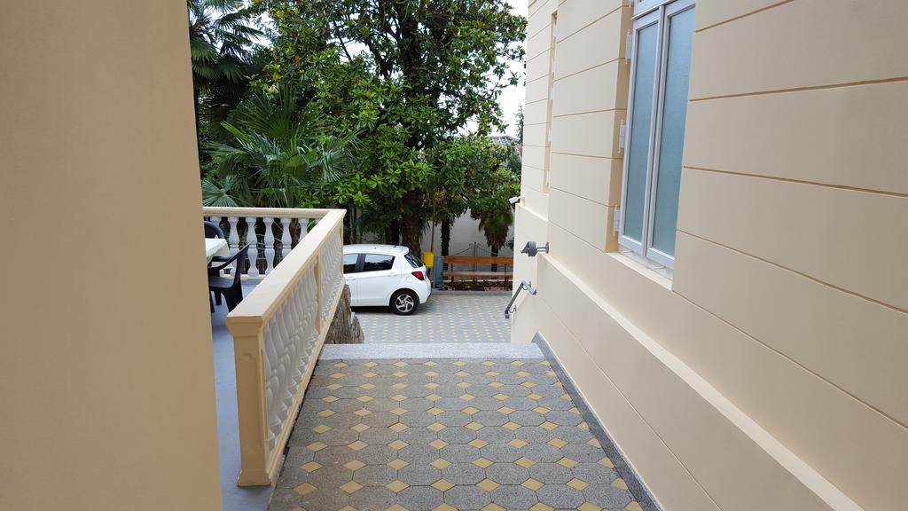 Apartments Villa Atta Opatija Exterior foto