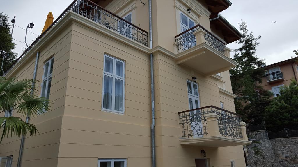 Apartments Villa Atta Opatija Exterior foto