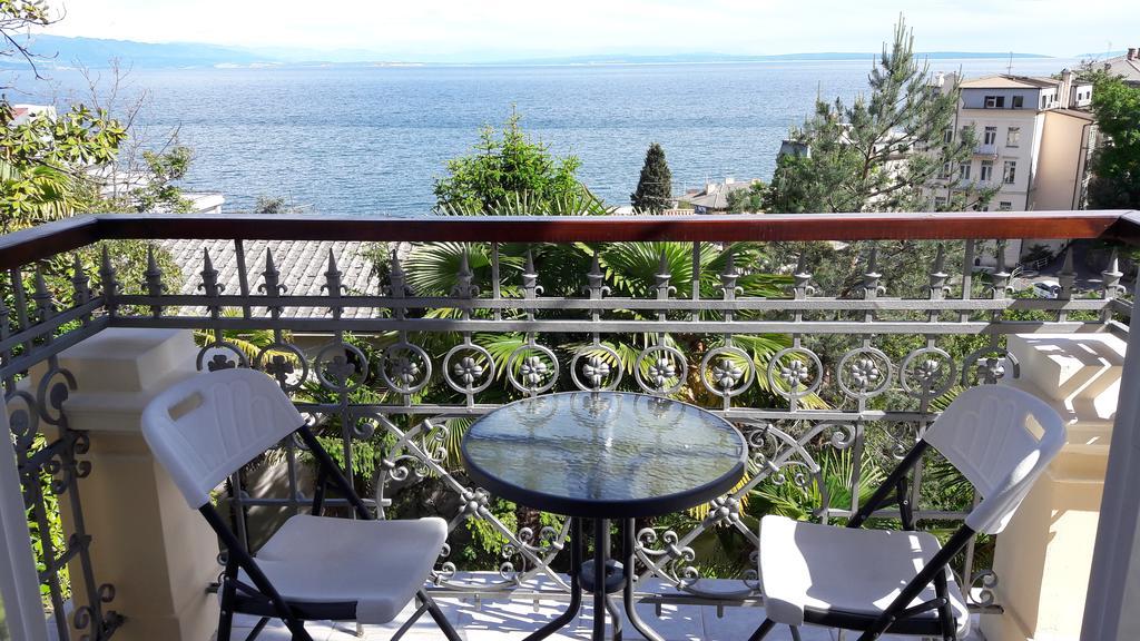 Apartments Villa Atta Opatija Exterior foto